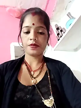 Snapshot of Hot_eras8 chatting on November 14, 2025, 4:10 pm Hot eras8 online show from November 14, 2025, 4:10 pm