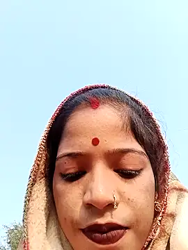 Snapshot of Hot_eras8 chatting on November 20, 2025, 2:45 am Hot eras8 online show from November 20, 2025, 2:45 am