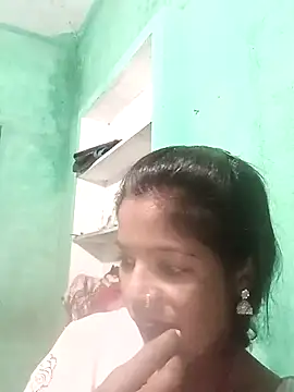 Snapshot of Hot_eras8 chatting on November 30, 2025, 3:40 am Hot eras8 online show from November 30, 2025, 3:40 am