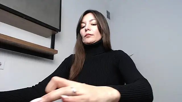 Veronichkaaa online show from February 1, 2026, 1:42 pm