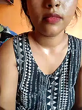 Sexy Divya   online show from June 28, 2026, 1:34 am