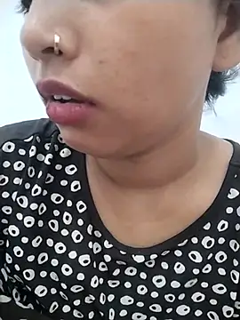 Sexy Divya   online show from July 25, 2026, 3:47 am