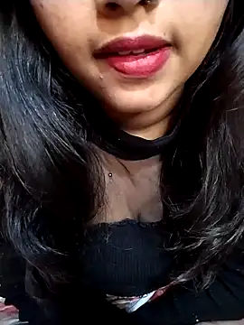 Sexy Divya   online show from February 14, 2026, 9:09 am