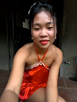 Lynly k2 online show from April 21, 2026, 1:42 am