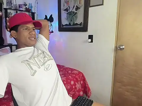 JUANBIGCOCK21CM online show from December 16, 2025, 8:40 am