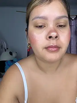 MelodySanz online show from May 18, 2026, 2:22 pm