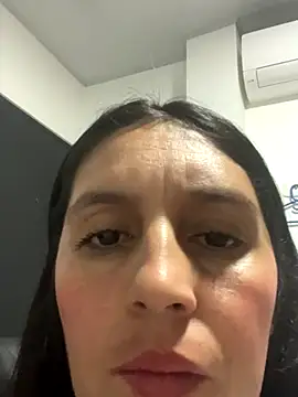 17-ABBY 01 online show from November 19, 2025, 1:16 am