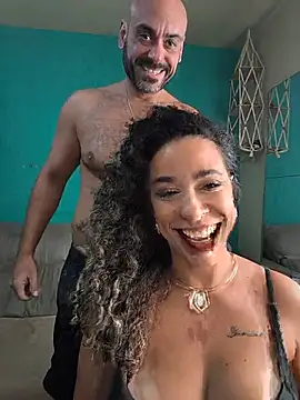 Snapshot of vivianeleoa chatting on July 18, 2026, 5:43 pm vivianeleoa online show from July 18, 2026, 5:43 pm