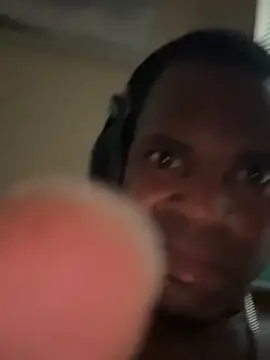 CrookedBeaut online show from February 26, 2026, 1:11 pm