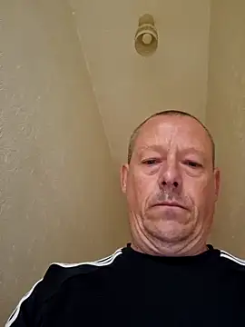 Snapshot of Tyson120 chatting on April 18, 2026, 1:19 am Tyson120 online show from April 18, 2026, 1:19 am