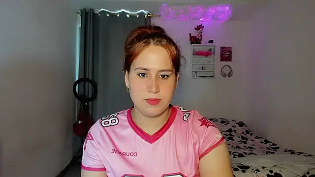 Snapshot of Sofiababyy chatting on July 25, 2026, 6:14 pm Sofiababyy online show from July 25, 2026, 6:14 pm