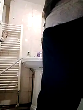 WeakDegree76 online show from January 11, 2026, 7:10 pm