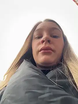 Snapshot of SashaCatt chatting on March 1, 2026, 8:36 am SashaCatt online show from March 1, 2026, 8:36 am