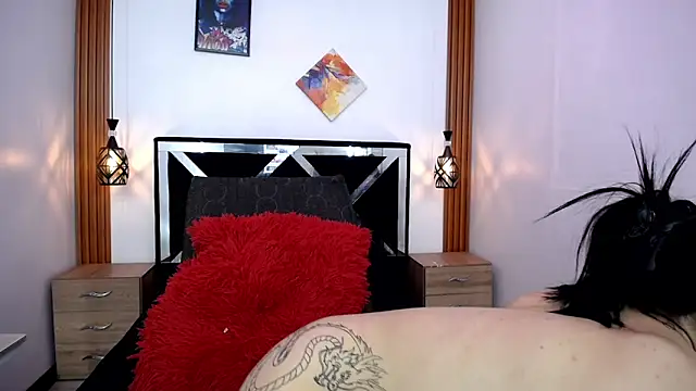 Snapshot of SCARLETT_INK_ chatting on June 19, 2026, 7:36 am SCARLETT INK online show from June 19, 2026, 7:36 am