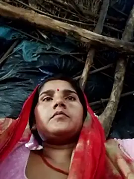 Snapshot of Seema_ji12 chatting on April 19, 2026, 1:06 am Seema ji12 online show from April 19, 2026, 1:06 am