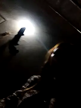 Lyla john online show from March 10, 2026, 1:53 am