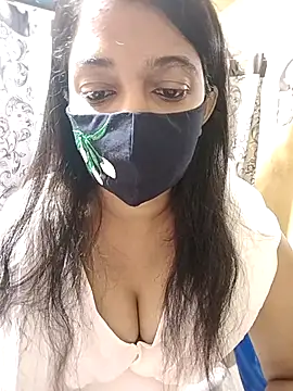 Honeya96 online show from November 23, 2025, 5:06 am