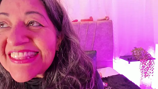 Victoriaa Anderson online show from April 22, 2026, 2:13 pm