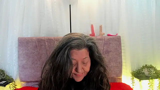 Victoriaa Anderson online show from March 24, 2026, 2:06 pm