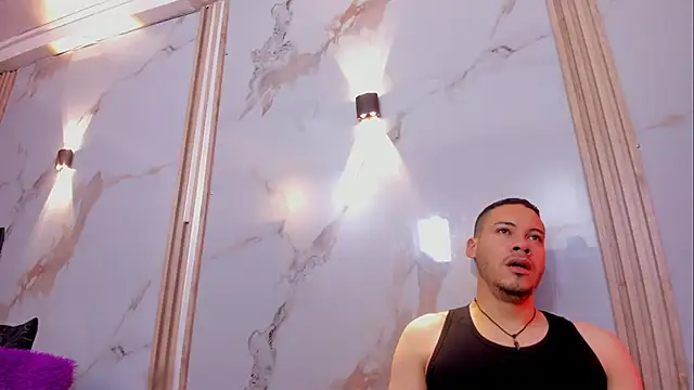 Aron and molly online show from March 11, 2026, 12:10 pm