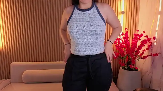 venus velvet tp online show from February 3, 2026, 1:27 pm