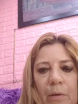 Snapshot of karlaanqui1 chatting on May 11, 2026, 4:04 pm karlaanqui1 online show from May 11, 2026, 4:04 pm