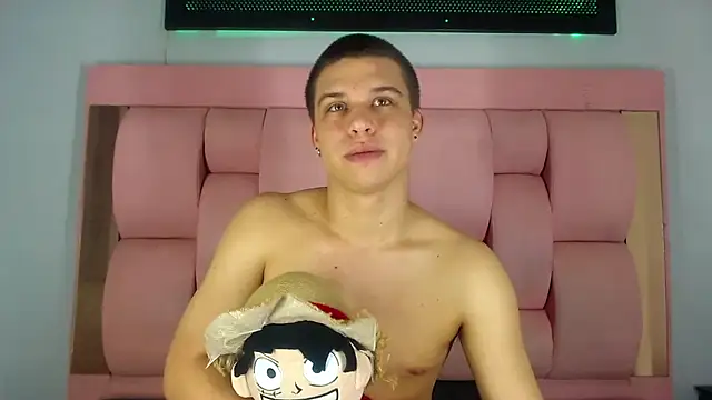 Liam York  online show from November 25, 2025, 7:36 pm