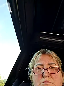 Snapshot of MilaTamila456 chatting on December 15, 2025, 8:09 am MilaTamila456 online show from December 15, 2025, 8:09 am