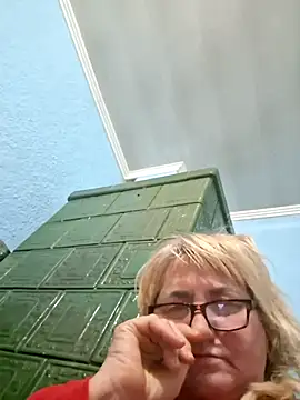 Snapshot of MilaTamila456 chatting on December 3, 2025, 10:20 pm MilaTamila456 online show from December 3, 2025, 10:20 pm