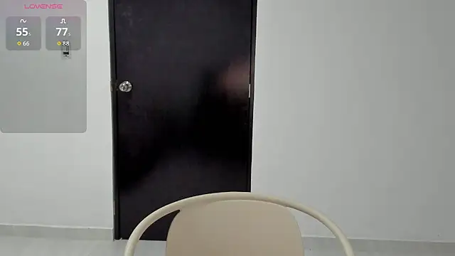  sweetBlair  online show from November 22, 2025, 4:44 am