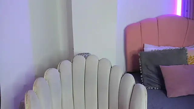 Snapshot of scarlett_smith_3 chatting on February 19, 2026, 1:57 am scarlett smith 3 online show from February 19, 2026, 1:57 am