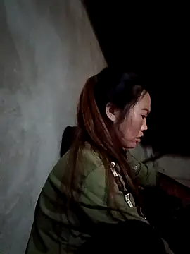 blonde blg online show from February 10, 2026, 11:42 am