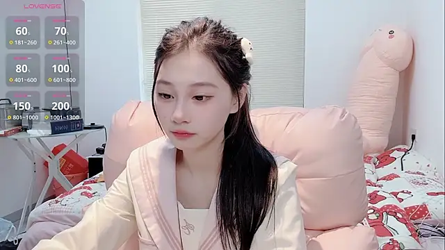 Snapshot of lris-Beauty chatting on March 6, 2026, 3:23 am lris-Beauty online show from March 6, 2026, 3:23 am