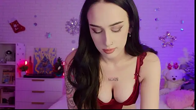 Snapshot of Darineko_ chatting on December 1, 2025, 4:13 am Darineko online show from December 1, 2025, 4:13 am