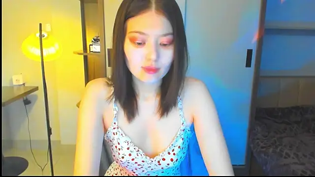 Snapshot of HopeLovely chatting on March 5, 2026, 9:39 am HopeLovely online show from March 5, 2026, 9:39 am