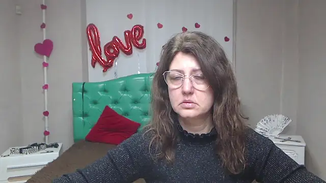 RoseHille online show from February 21, 2026, 6:59 am