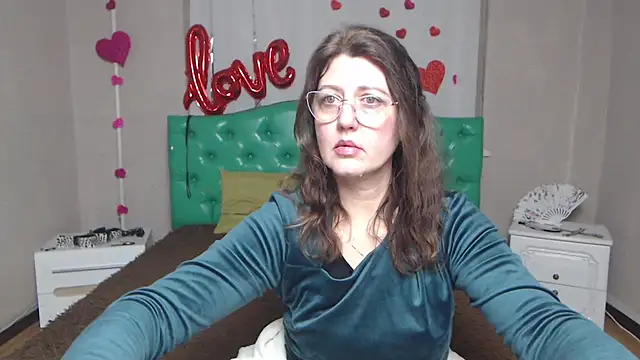 RoseHille online show from February 19, 2026, 6:05 pm