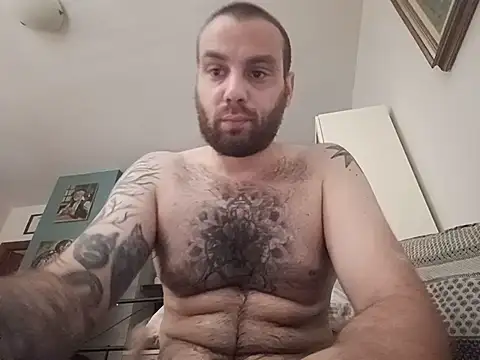 Snapshot of Alessiooo908 chatting on August 1, 2026, 1:31 pm Alessiooo908 online show from August 1, 2026, 1:31 pm
