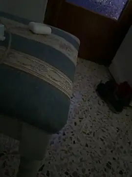 simeonehivd online show from December 17, 2025, 2:44 pm