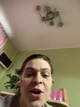 Snapshot of Dona_Mafia chatting on March 4, 2026, 7:16 am Dona Mafia online show from March 4, 2026, 7:16 am