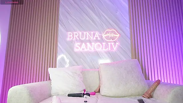 Bruna  Sanoliv online show from May 16, 2026, 8:57 am