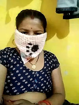 Snapshot of Nidaji chatting on November 10, 2025, 7:57 am Nidaji online show from November 10, 2025, 7:57 am