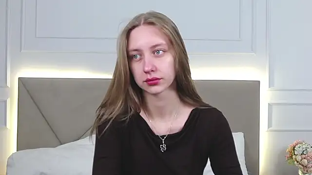 RachaelCute online show from February 1, 2026, 9:07 am