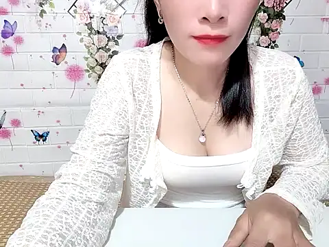 Snapshot of Soursop-op chatting on June 5, 2026, 9:26 am Soursop-op online show from June 5, 2026, 9:26 am