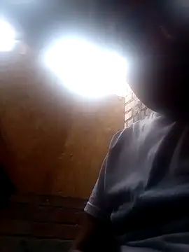 Snapshot of Kikke2025 chatting on February 11, 2026, 8:20 pm Kikke2025 online show from February 11, 2026, 8:20 pm