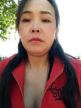 Feeling-hot online show from November 20, 2025, 7:20 am