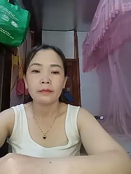 Snapshot of Feeling-hot chatting on May 20, 2026, 3:03 am Feeling-hot online show from May 20, 2026, 3:03 am