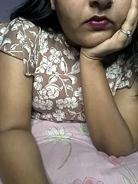 Snapshot of drakezone chatting on February 11, 2026, 3:56 pm drakezone online show from February 11, 2026, 3:56 pm