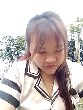 Snapshot of m-mbae chatting on February 26, 2026, 9:53 am m-mbae online show from February 26, 2026, 9:53 am