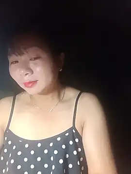 Snapshot of vangkt-cute chatting on July 28, 2026, 8:23 pm vangkt-cute online show from July 28, 2026, 8:23 pm